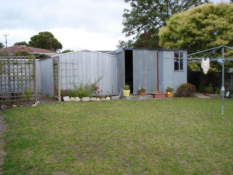 4 Scott Road, Mannering Park - Thumbnail 4