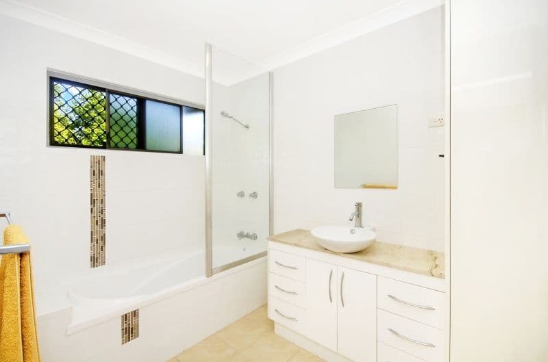 6 Lotus Court, BUSHLAND BEACH QLD 4818, Bushland Beach - Thumbnail 5