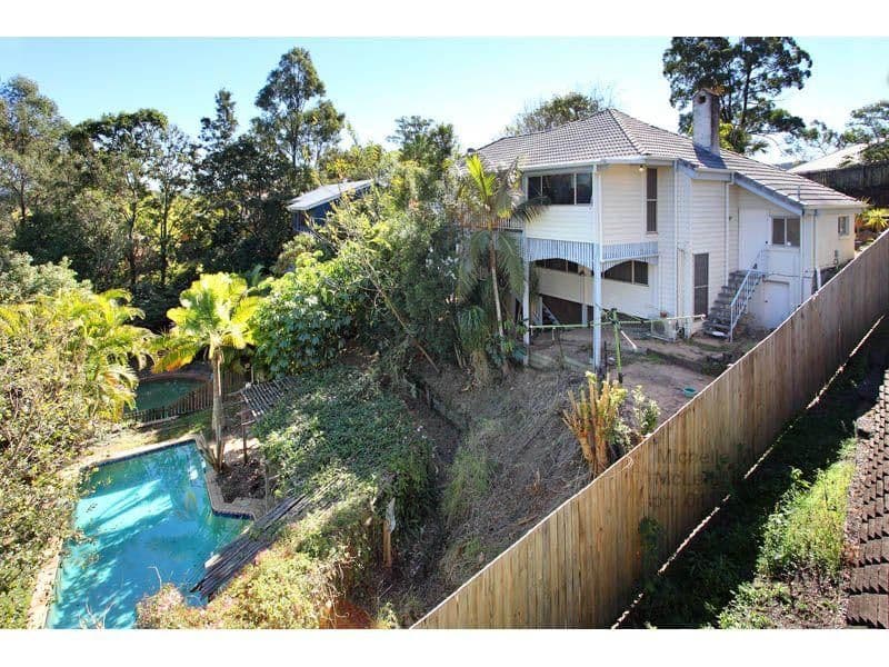 58 Bielby Road, CHAPEL HILL QLD 4069, Chapel Hill - Thumbnail 2