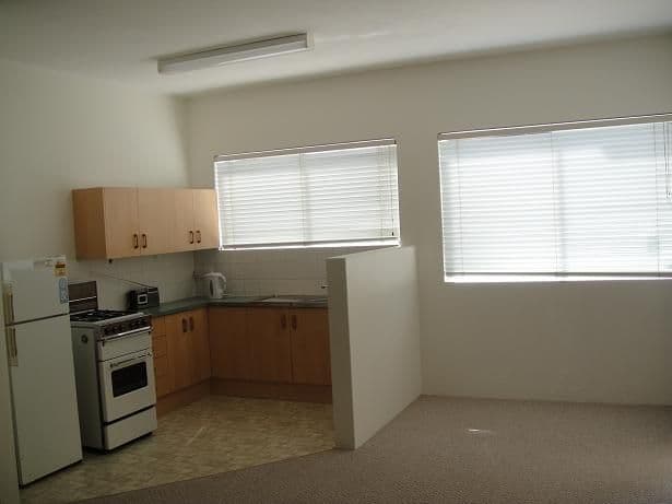 34 Gray Avenue, CORINDA QLD 4075, Corinda - Thumbnail 2