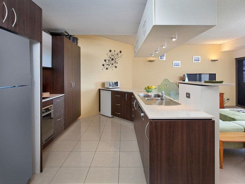 46-48 Prince Edward Parade, Redcliffe QLD 4020, Redcliffe - Thumbnail 3
