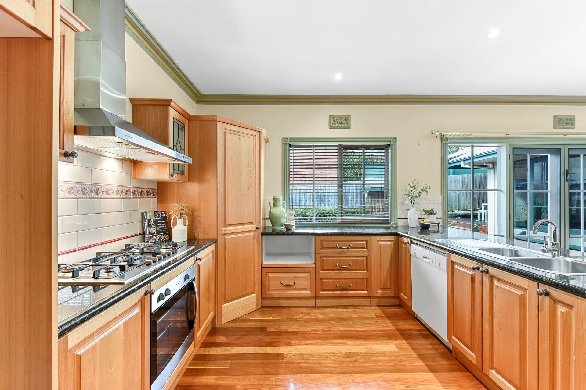 43 Telford Drive, Berwick VIC 3806, Berwick - Thumbnail 6