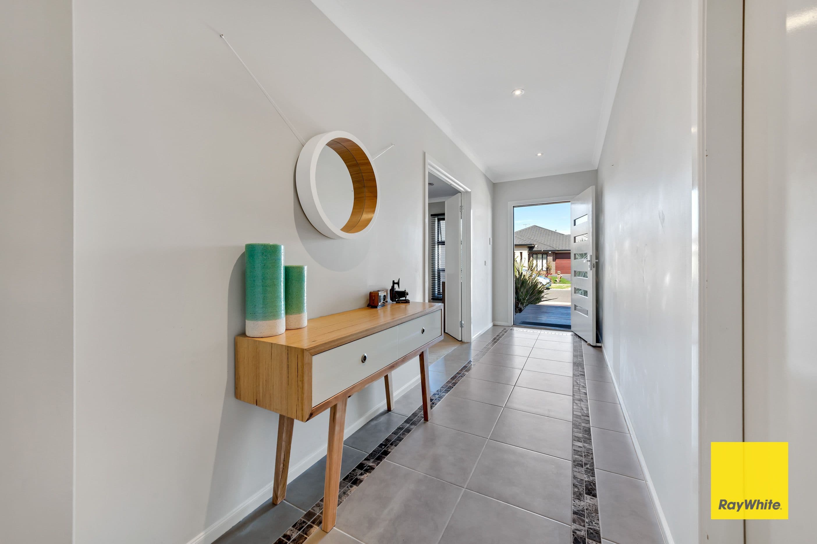 44 Lofty Road, Tarneit VIC 3029, Tarneit - Thumbnail 2