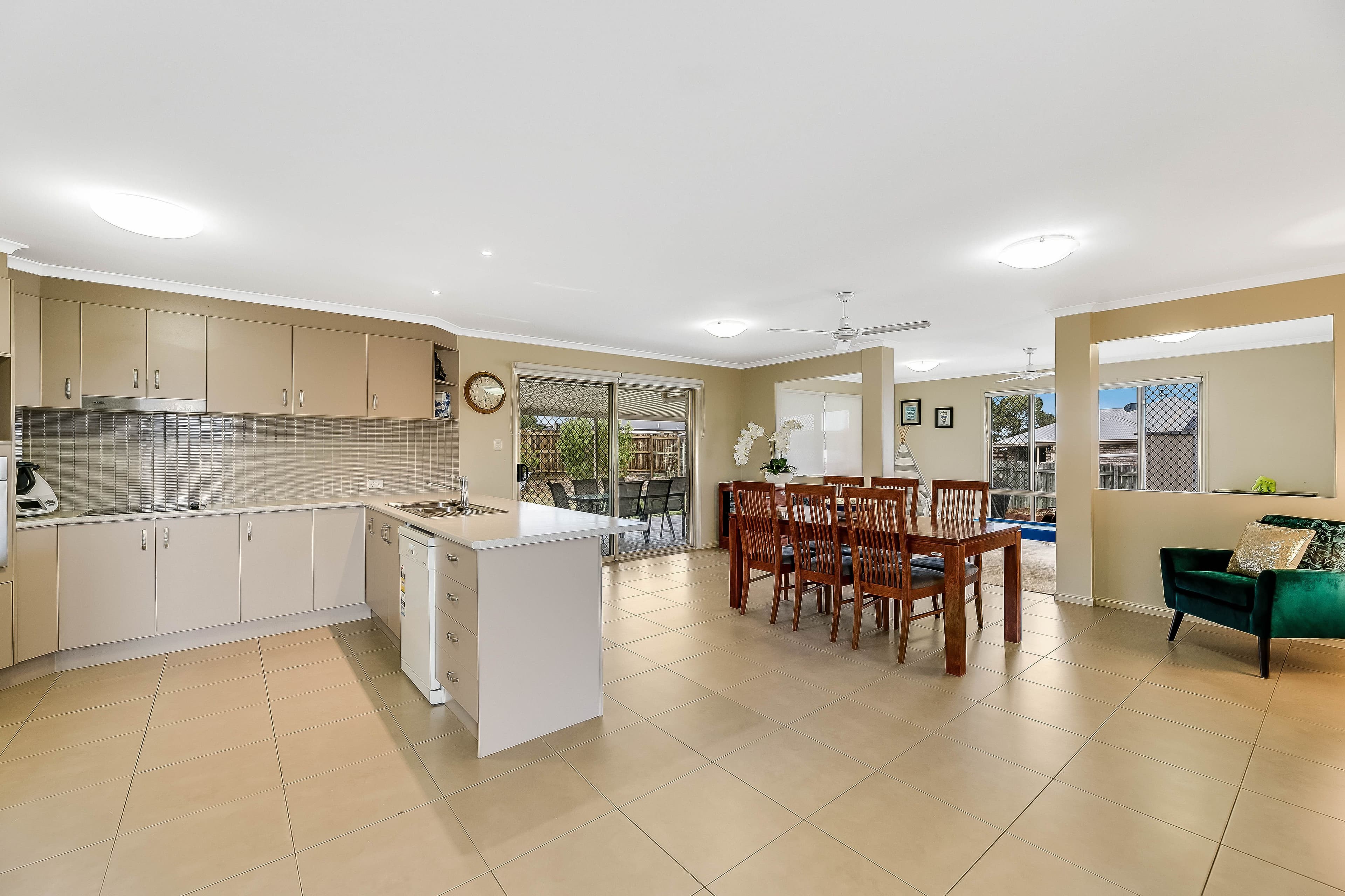 48 Whitman Street, Westbrook QLD 4350, Westbrook - Thumbnail 4