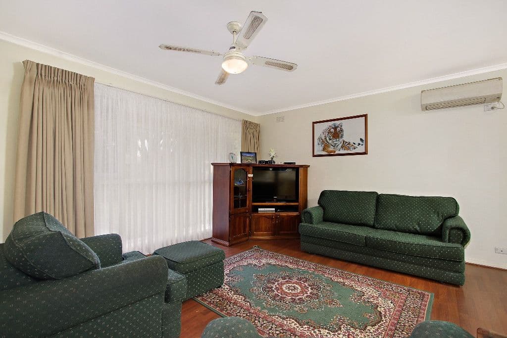37 LOMOND Avenue, KILSYTH VIC 3137, Kilsyth - Thumbnail 4