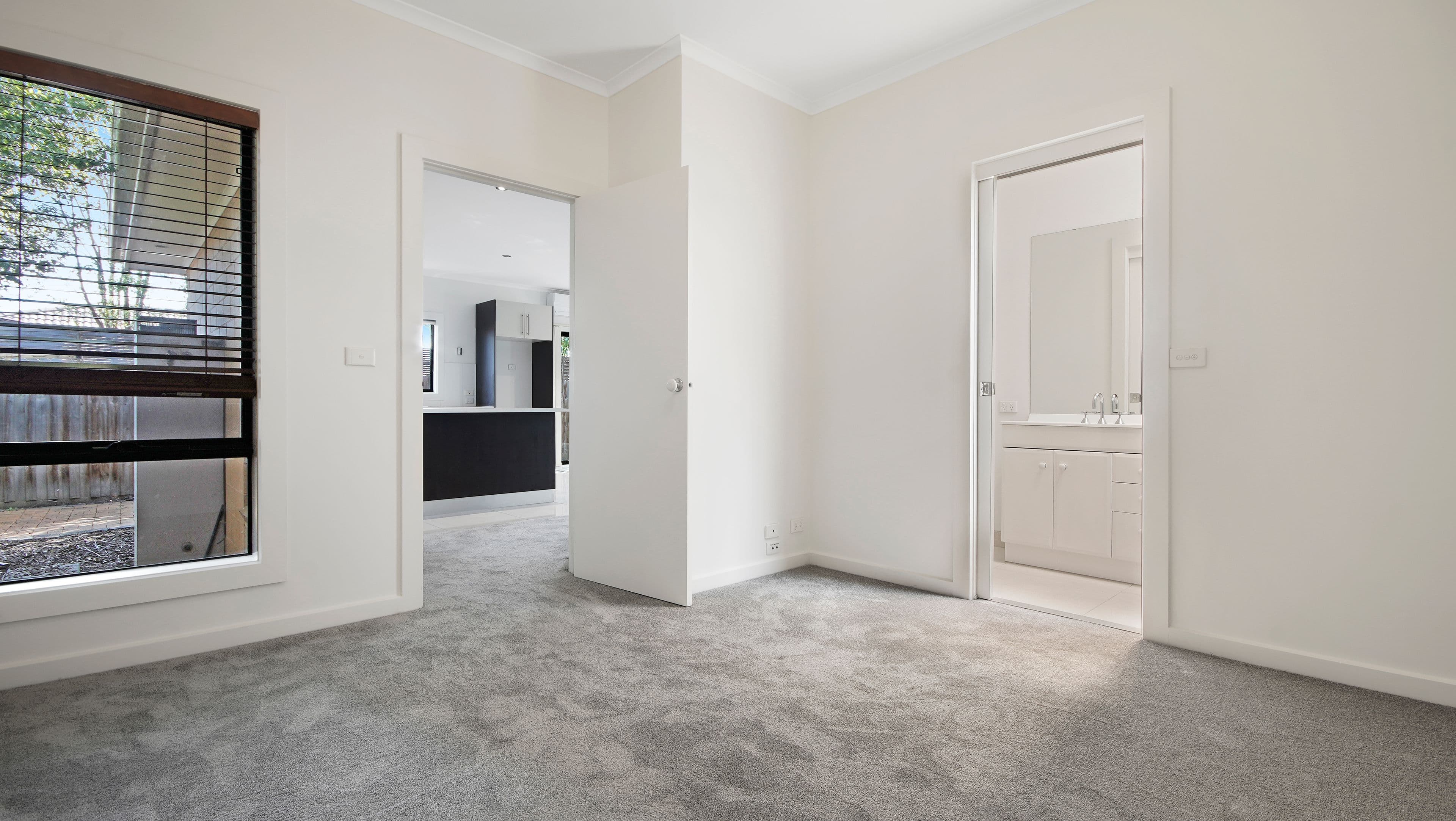 57 Kinsale Street, Reservoir VIC 3073, Reservoir - Thumbnail 5