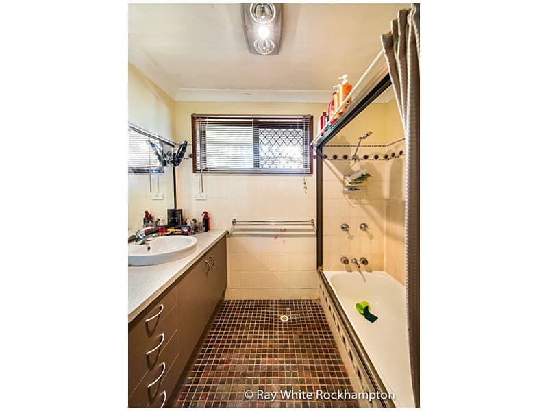 10 Gowdie Avenue, Frenchville QLD 4701, Frenchville - Thumbnail 7
