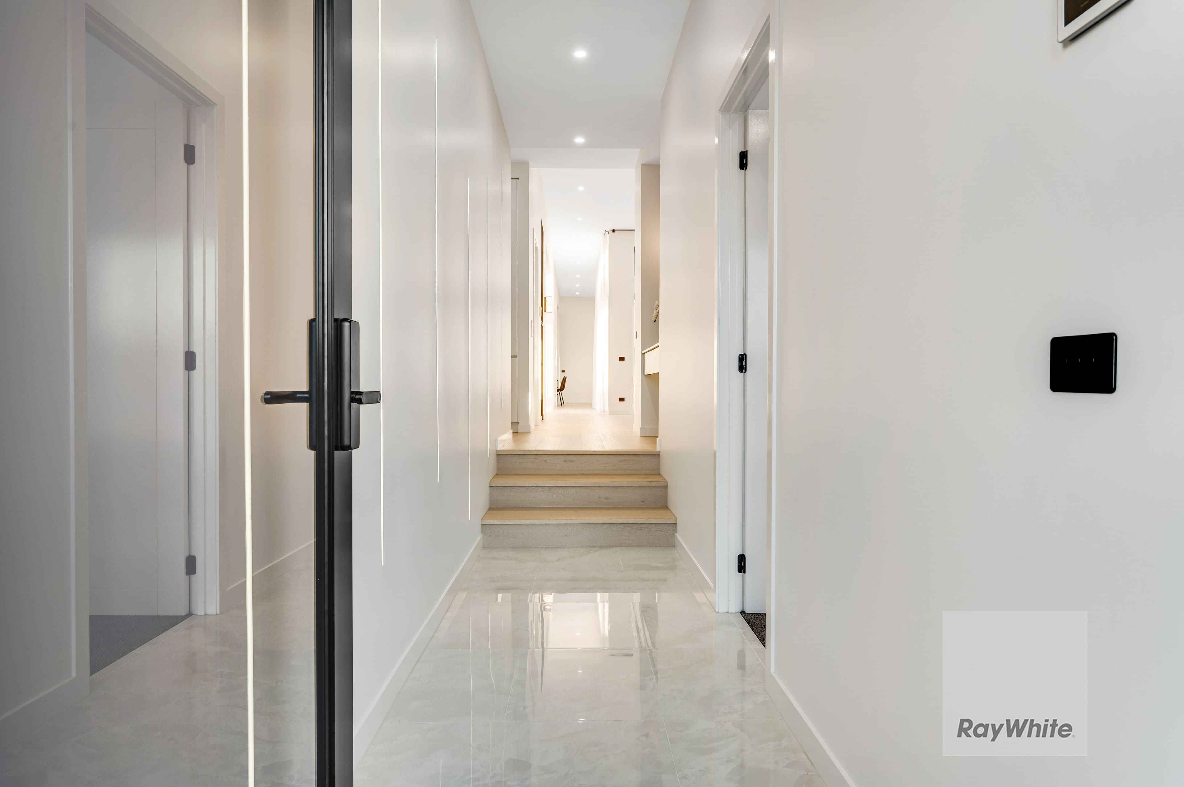 18 Carramar Way, Greenvale VIC 3059, Greenvale - Thumbnail 2