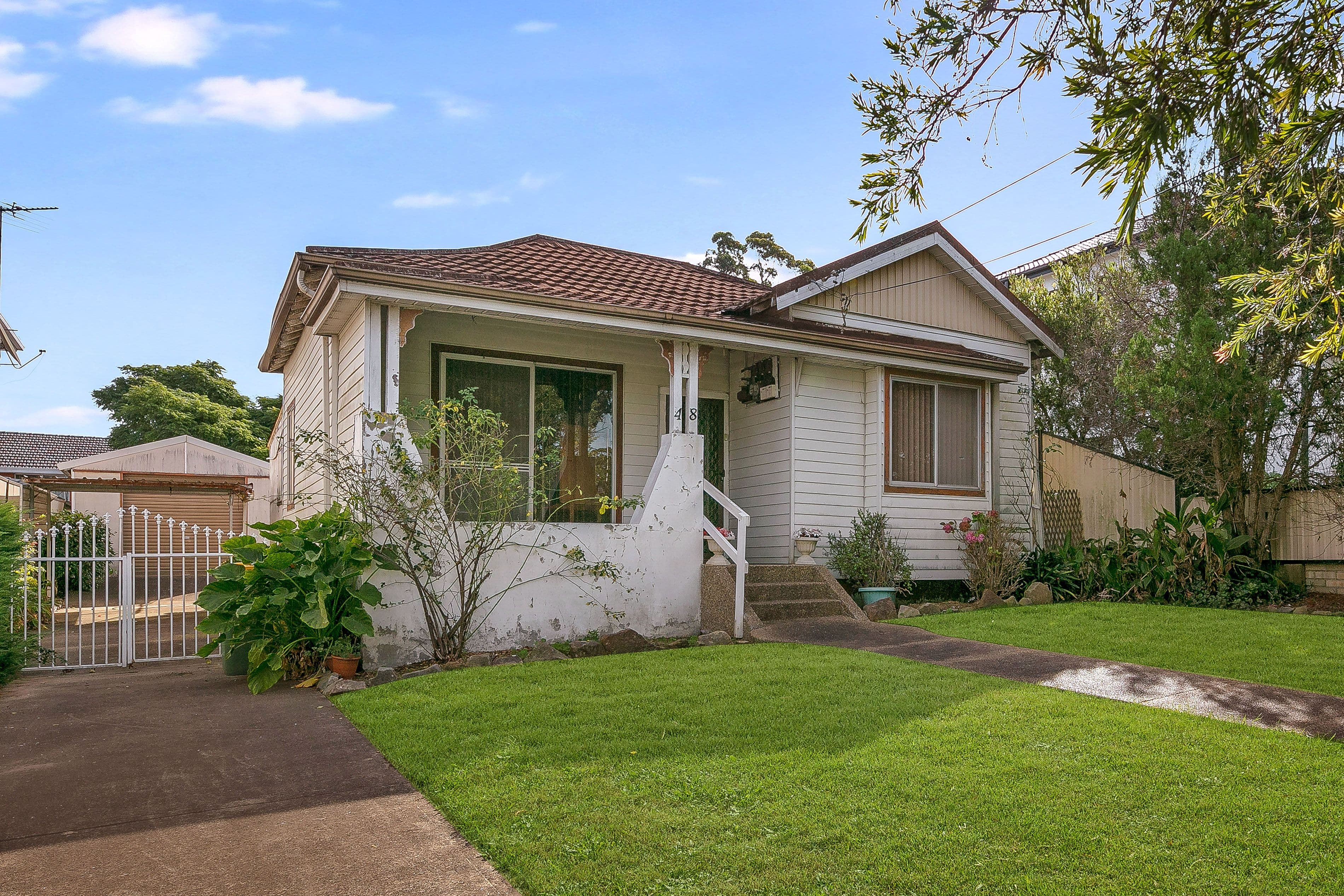 48 Waterloo Road, Greenacre NSW 2190, Greenacre - Thumbnail 2