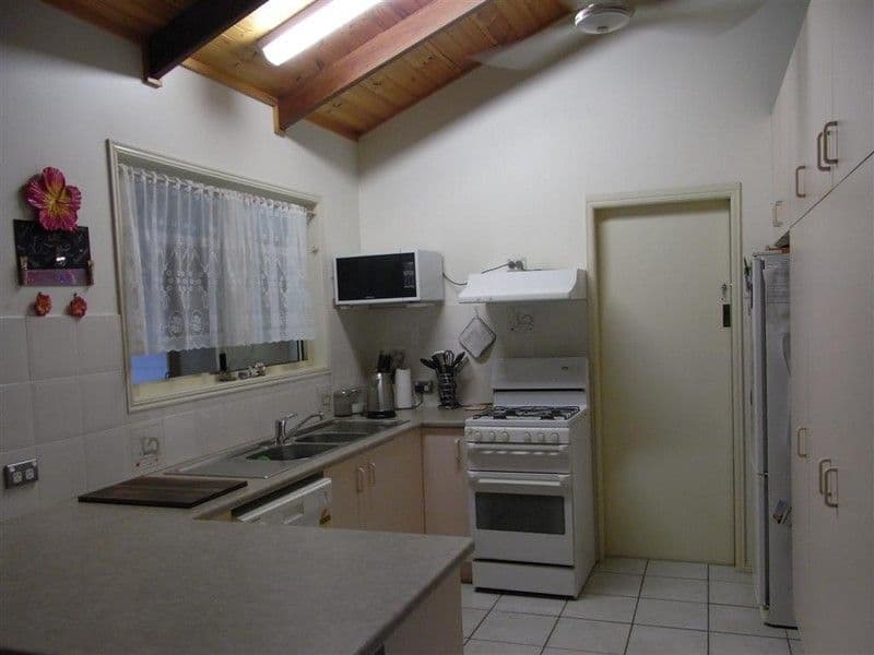45 Fairway Drive, URRAWEEN QLD 4655, Urraween - Thumbnail 4