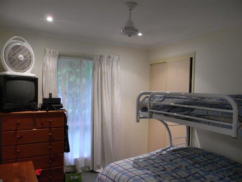 45 Fairway Drive, URRAWEEN QLD 4655, Urraween - Thumbnail 6