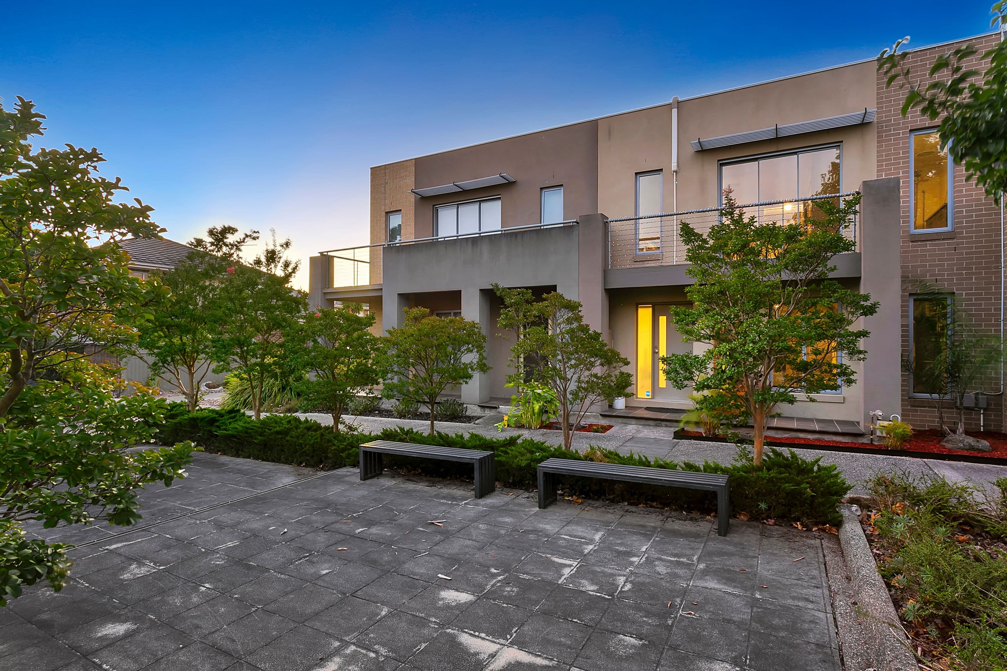9 Egret Way, Pakenham VIC 3810, Pakenham - Thumbnail 2