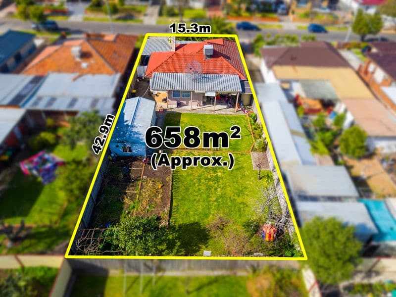 37 Avondale Avenue, St Albans VIC 3021, St Albans - Thumbnail 2