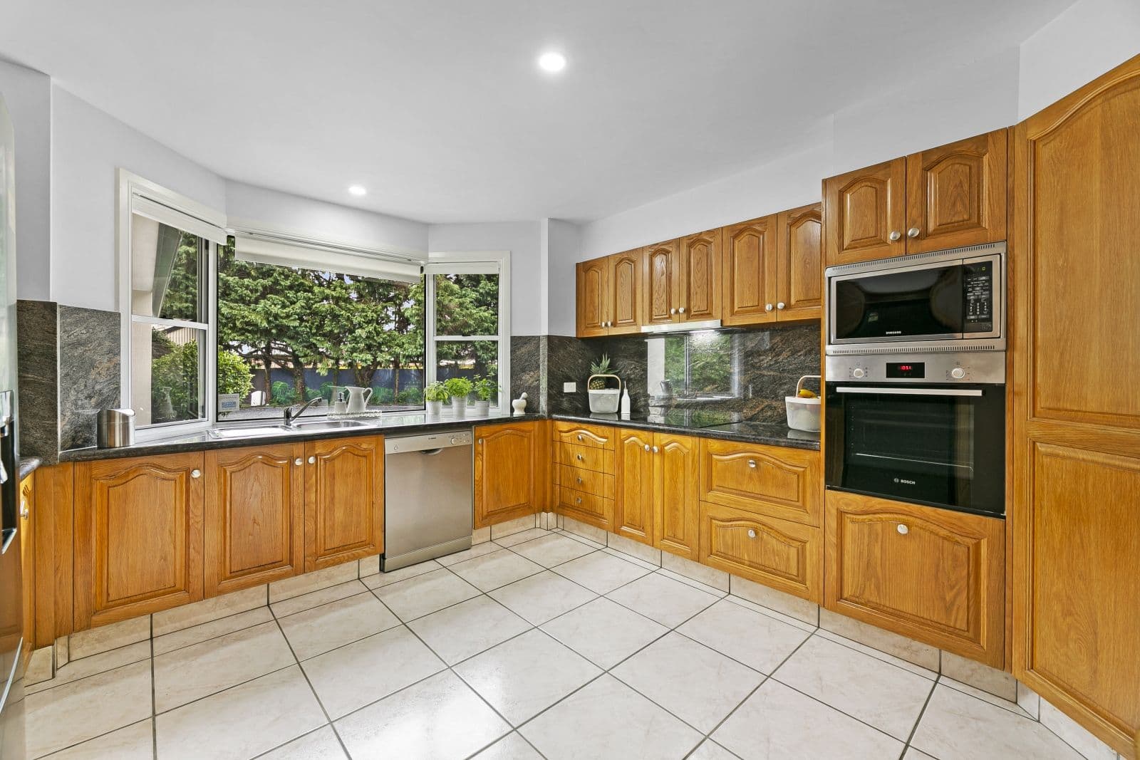 29 Bishopp Court, Tamborine Mountain QLD 4272, Tamborine Mountain - Thumbnail 6