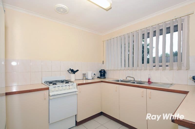 2 Hotham Street, CRANBOURNE VIC 3977, Cranbourne - Thumbnail 4