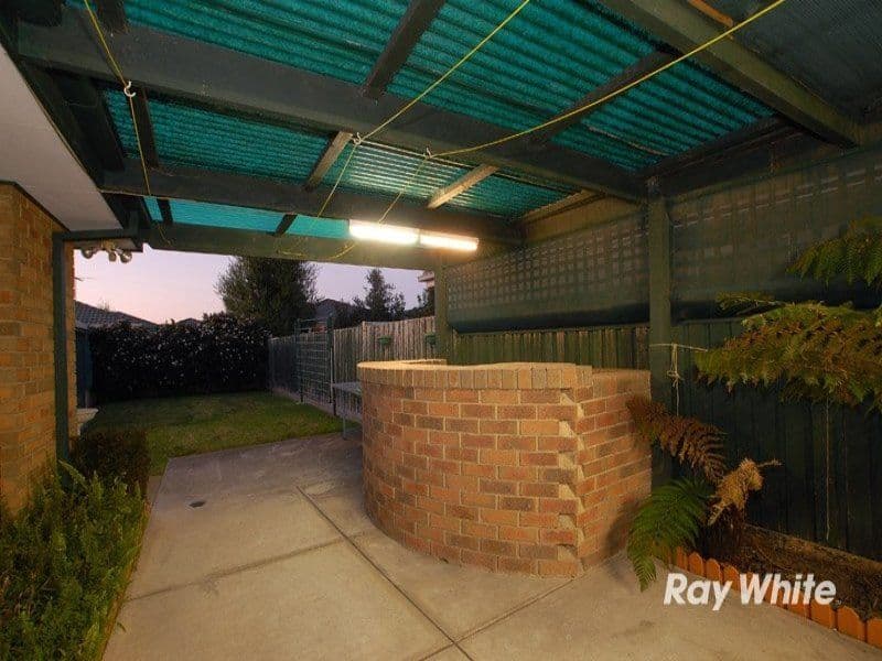 1 Dior Court, CRANBOURNE VIC 3977, Cranbourne West - Thumbnail 8