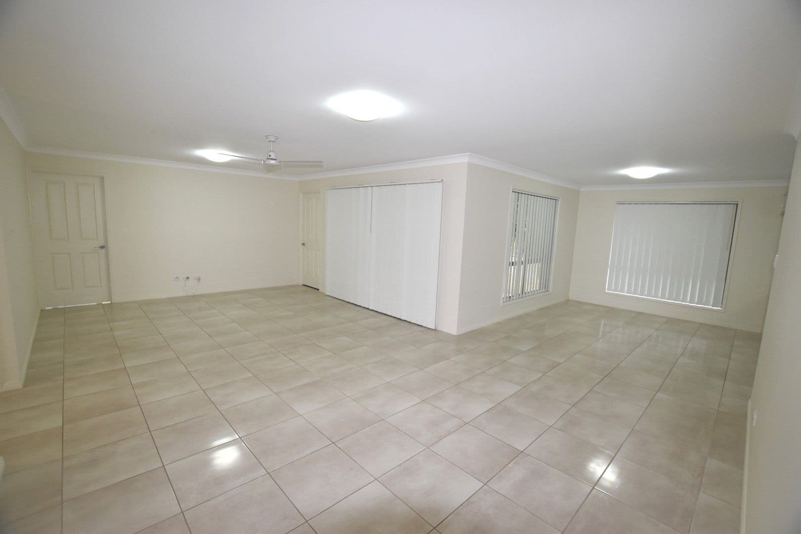 5 Peter Corones Drive, Kirkwood QLD 4680, Kirkwood - Thumbnail 6