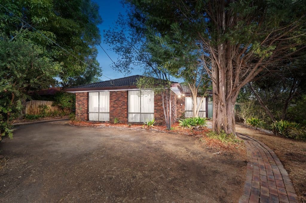 26 Toolimerin Avenue, Bayswater North VIC 3153, Bayswater North - Image 1