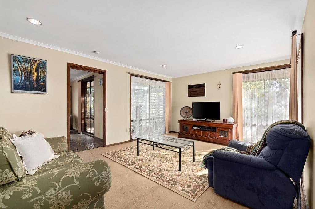 26 Toolimerin Avenue, Bayswater North VIC 3153, Bayswater North - Thumbnail 4