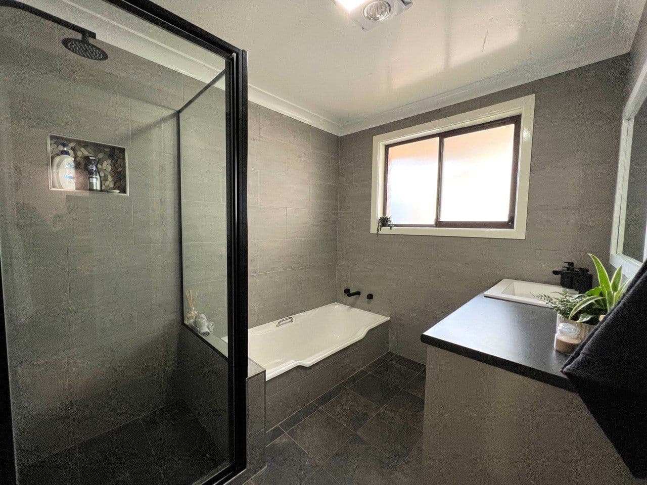 9 Grenfell Street, Parkes NSW 2870, Parkes - Thumbnail 6