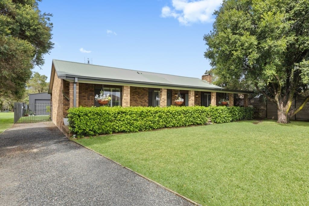 4 Lang Street, Kurri Kurri - Image 1