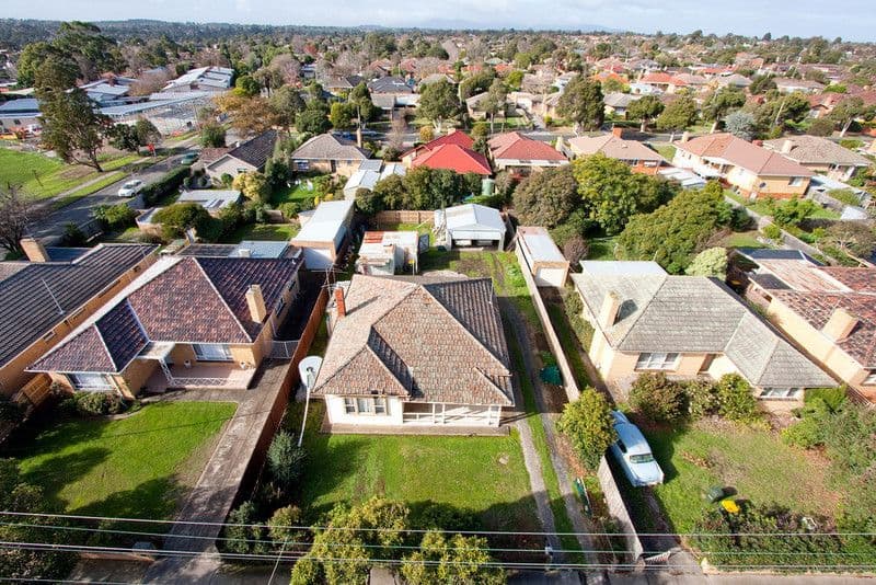 172 Dorking Road, BOX HILL NORTH VIC 3129, Box Hill North - Thumbnail 2