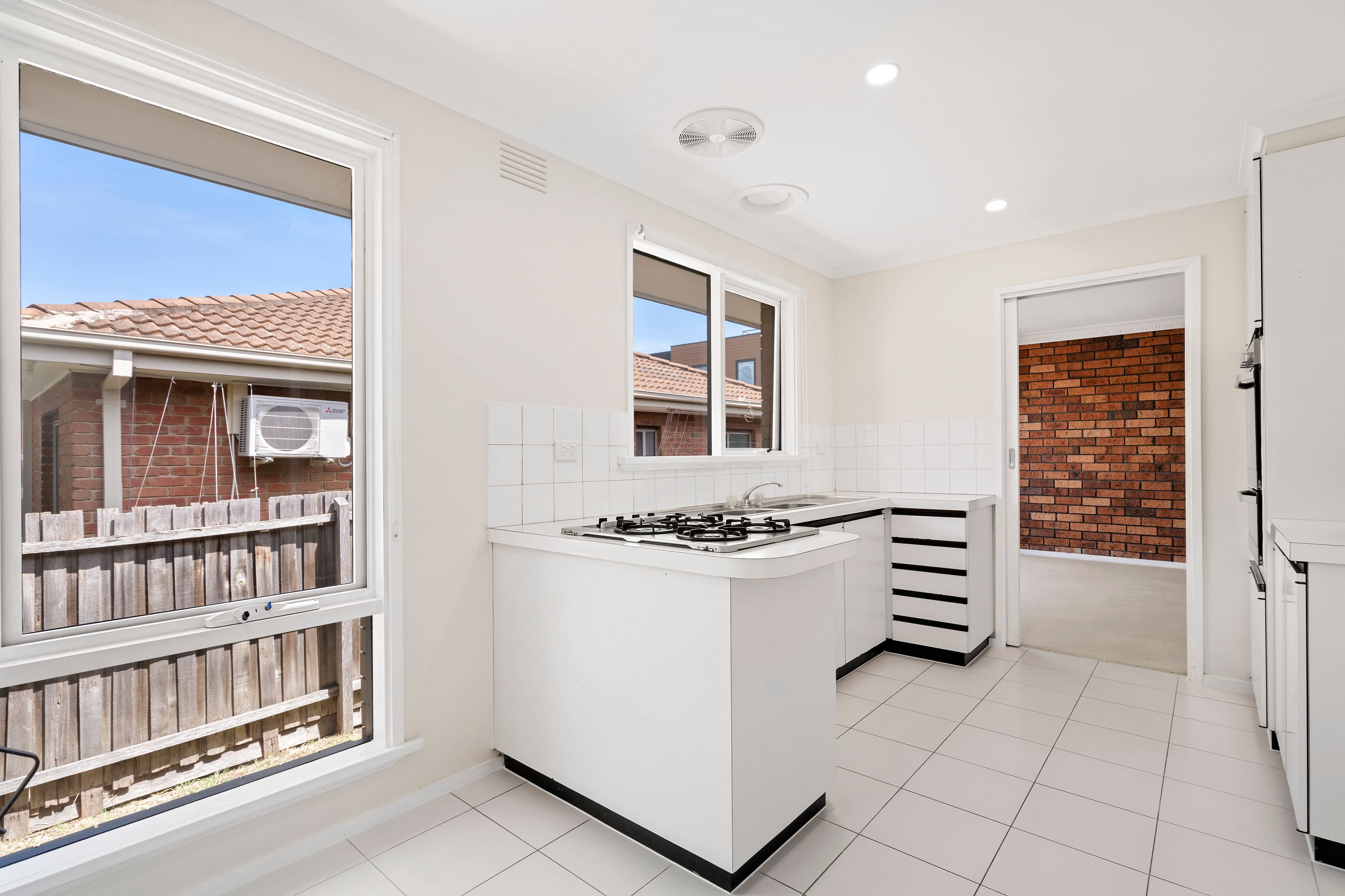 1 Banksia Street, Clayton VIC 3168, Clayton - Thumbnail 3