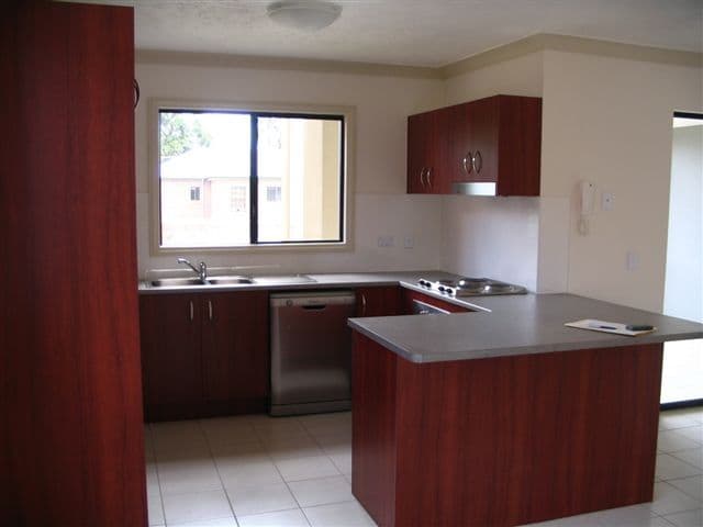 40 Tryon Street, UPPER MT GRAVATT QLD 4122, Upper Mount Gravatt - Thumbnail 3