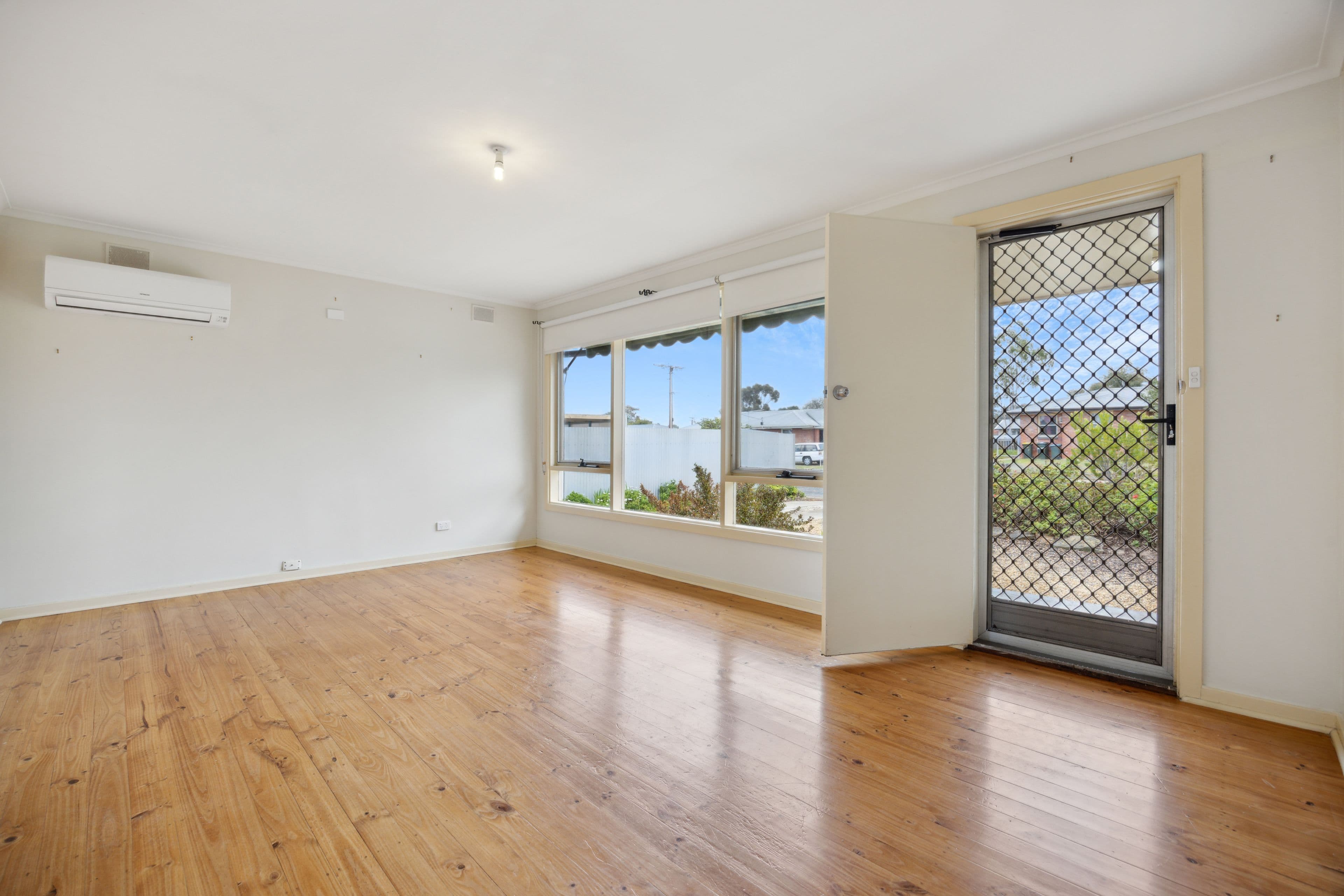 100 Hill Street, Orange, Orange - Thumbnail 4