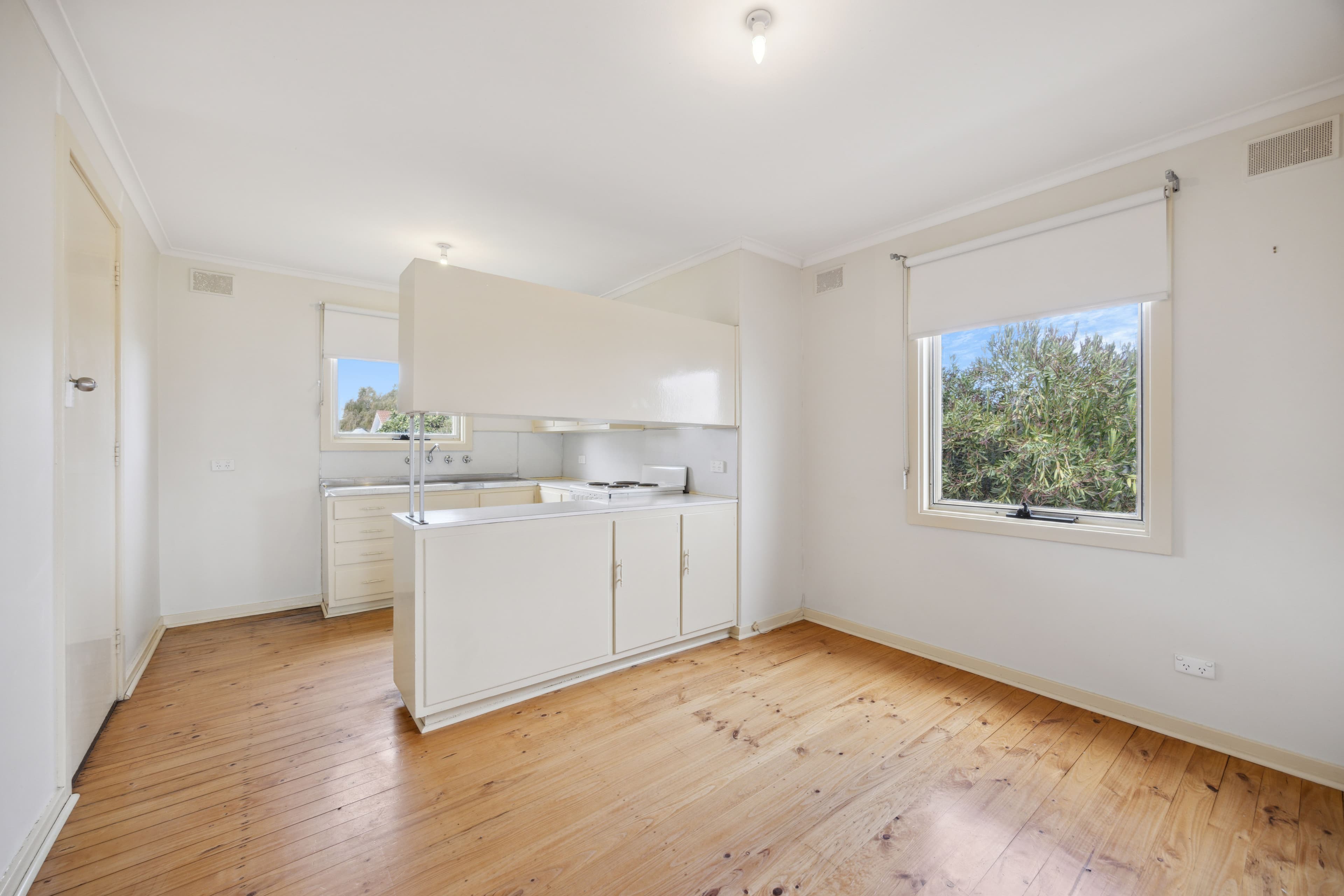 100 Hill Street, Orange, Orange - Thumbnail 7