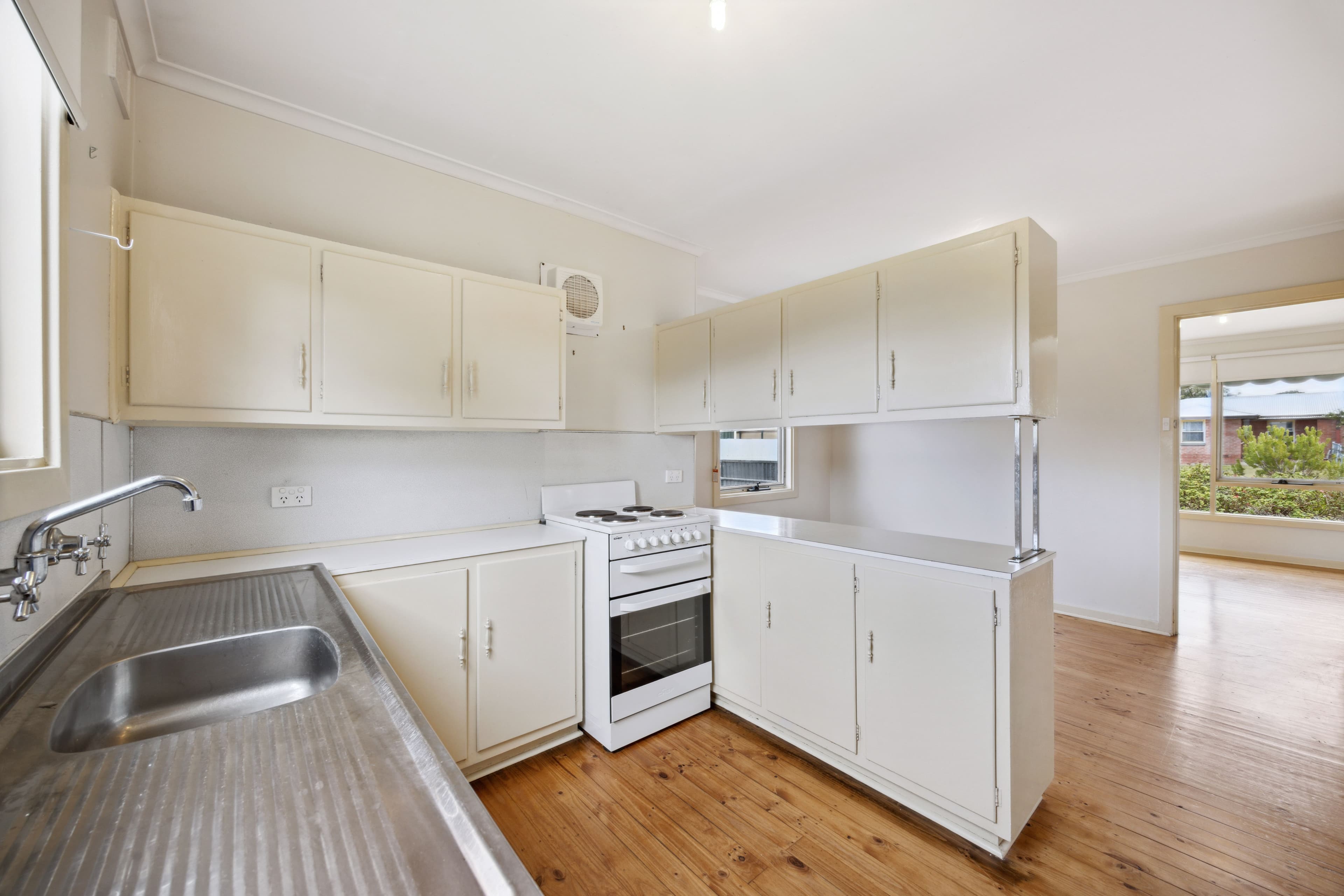 100 Hill Street, Orange, Orange - Thumbnail 8