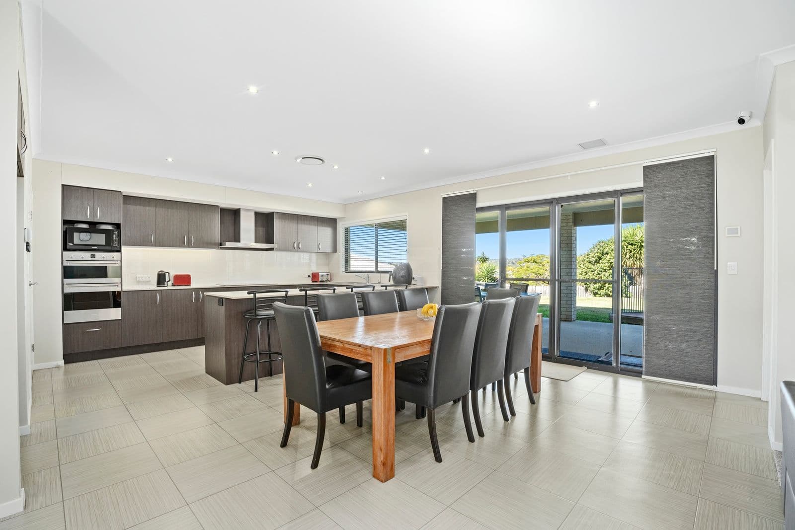 15 Flame Trees Crescent, Maudsland QLD 4210, Maudsland - Thumbnail 6
