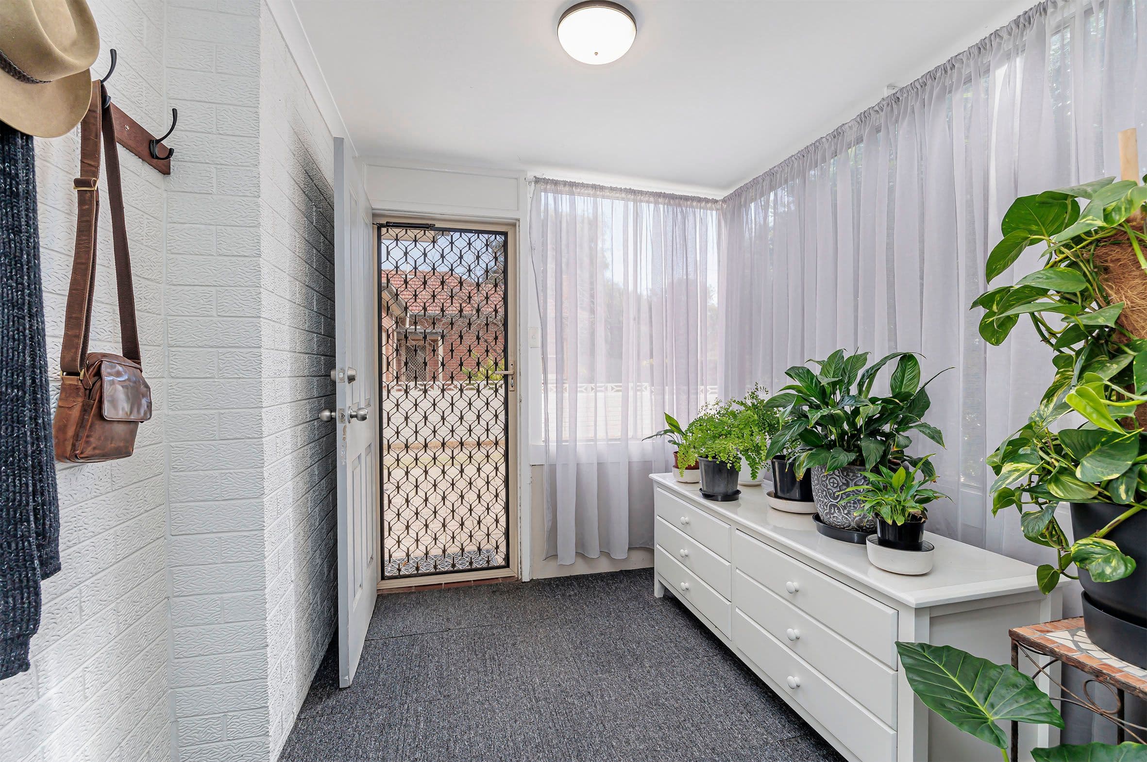 42 Centre Street, Largs Bay SA 5016, Largs Bay - Thumbnail 4