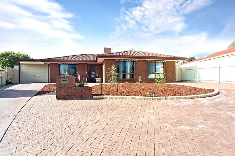 13 Seville Court, CRAIGMORE SA 5114, Craigmore - Image 1