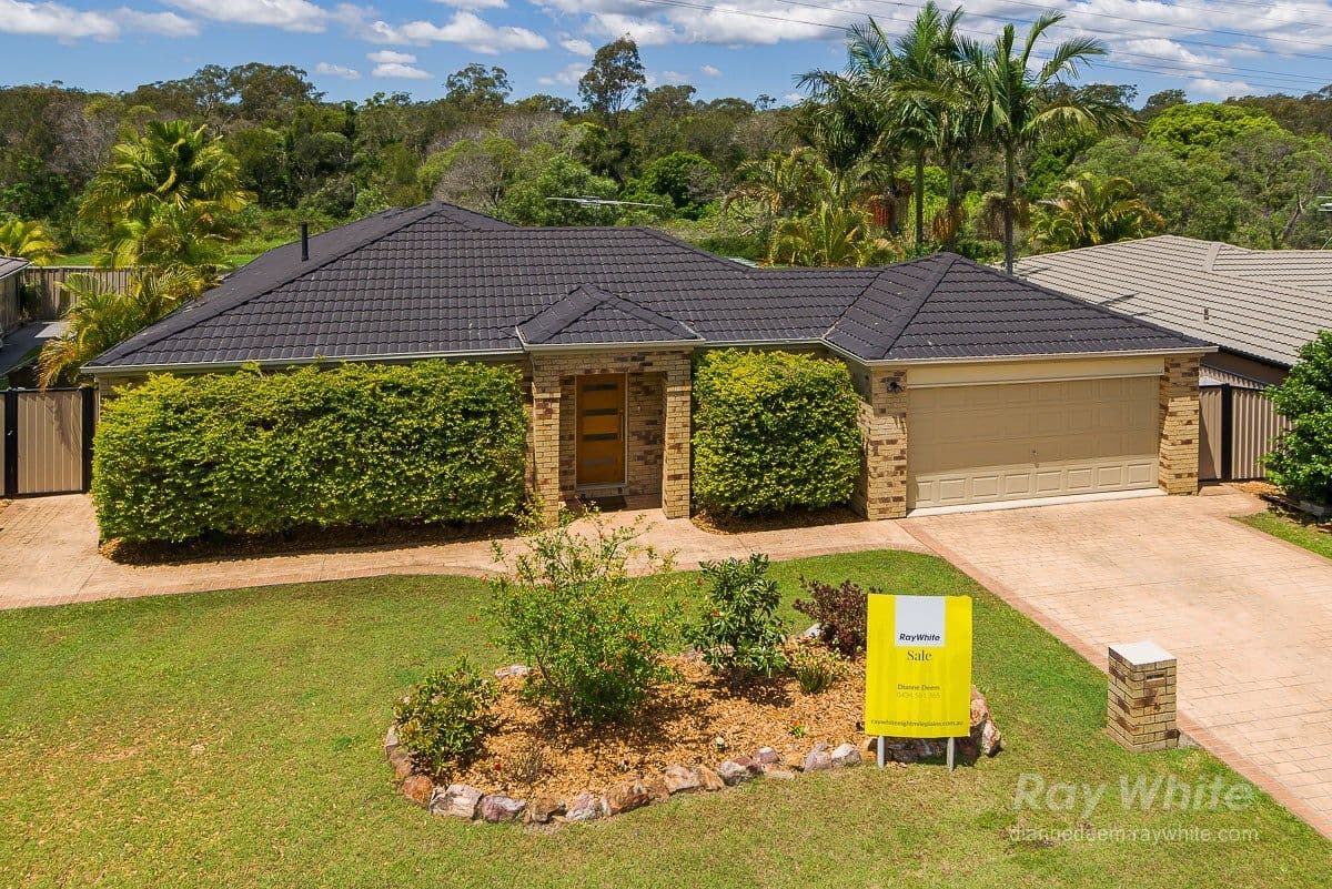 4 Daydream Place, Eight Mile Plains QLD 4113, Eight Mile Plains - Image 1