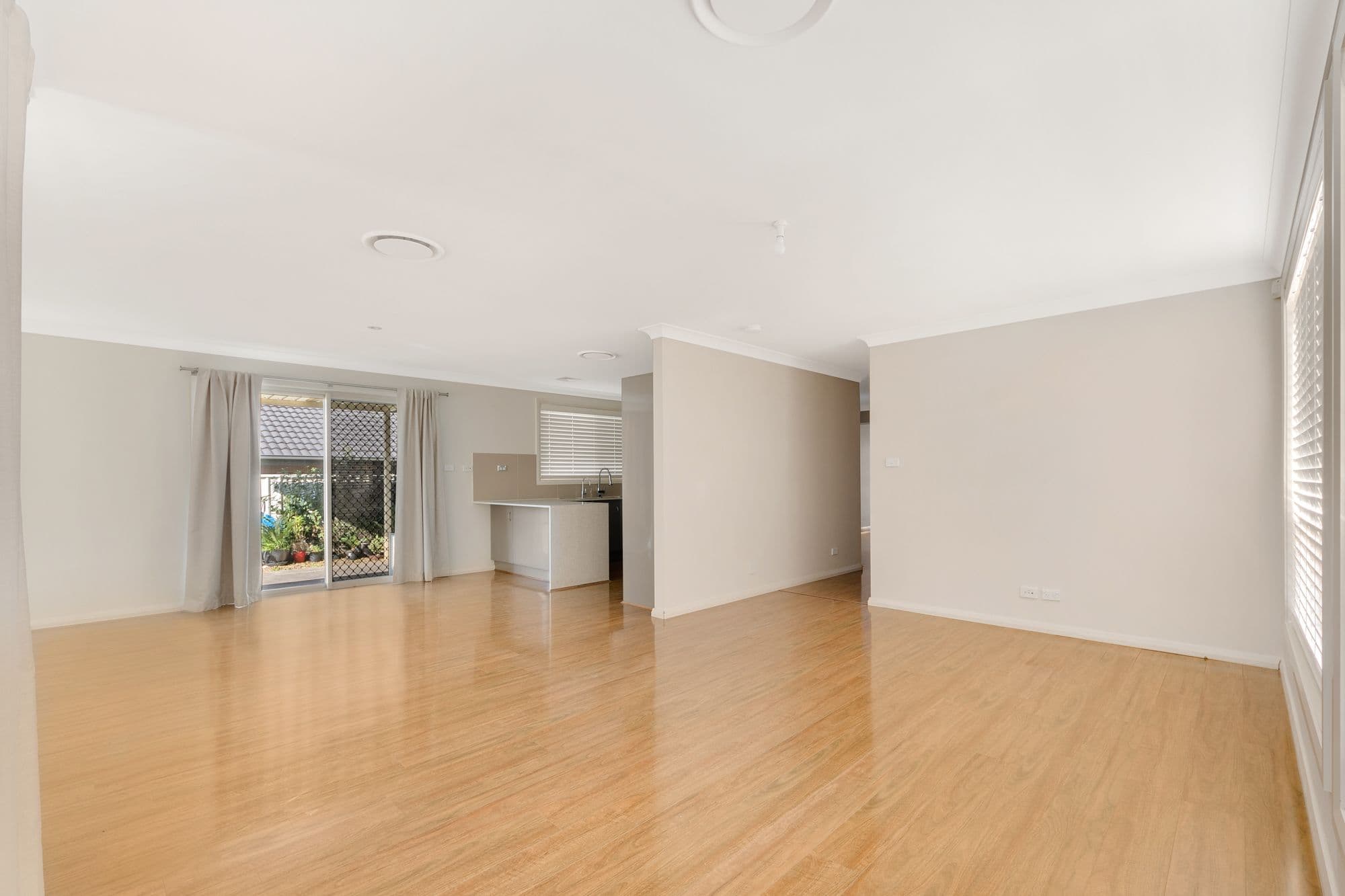16 Fury Street, Oran Park - Thumbnail 3