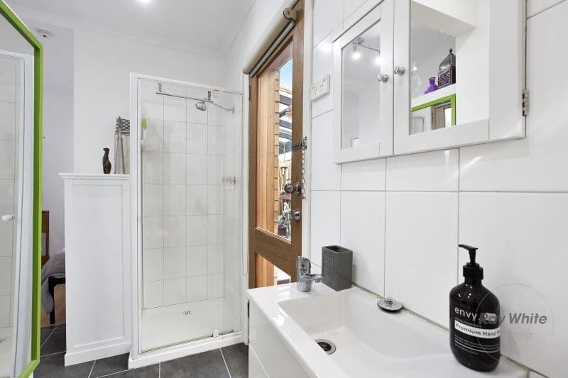 139 Weller Street, Geelong West VIC 3218, Geelong West - Thumbnail 4