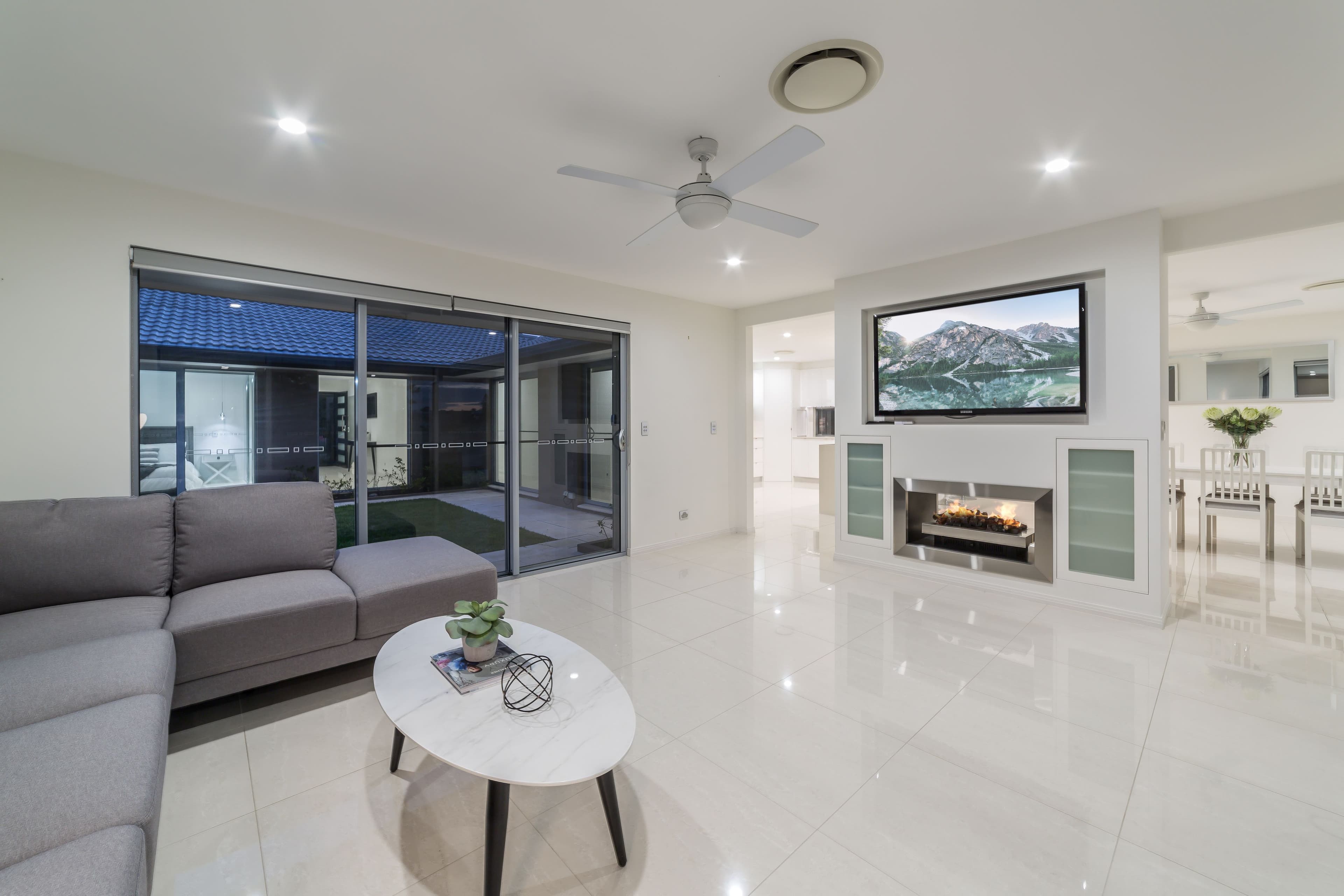 3 Balmoral Avenue, Sorrento QLD 4217, Sorrento - Thumbnail 8