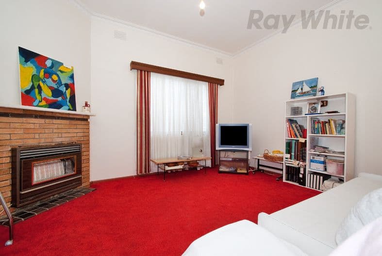 42 Burnell Street, BRUNSWICK WEST VIC 3055, Brunswick West - Thumbnail 2