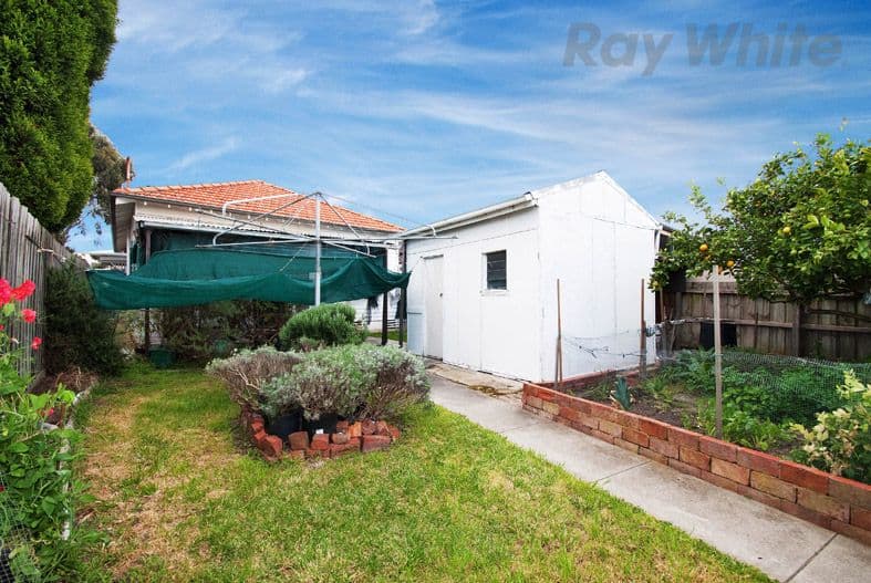 42 Burnell Street, BRUNSWICK WEST VIC 3055, Brunswick West - Thumbnail 7