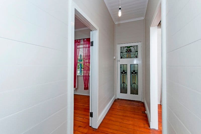 21 Alice Street, SILKSTONE QLD 4304, Silkstone - Thumbnail 3