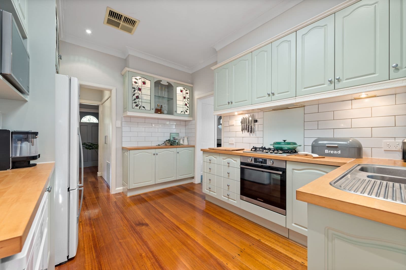 77 Margaret Street, Box Hill North VIC 3129, Box Hill North - Thumbnail 6