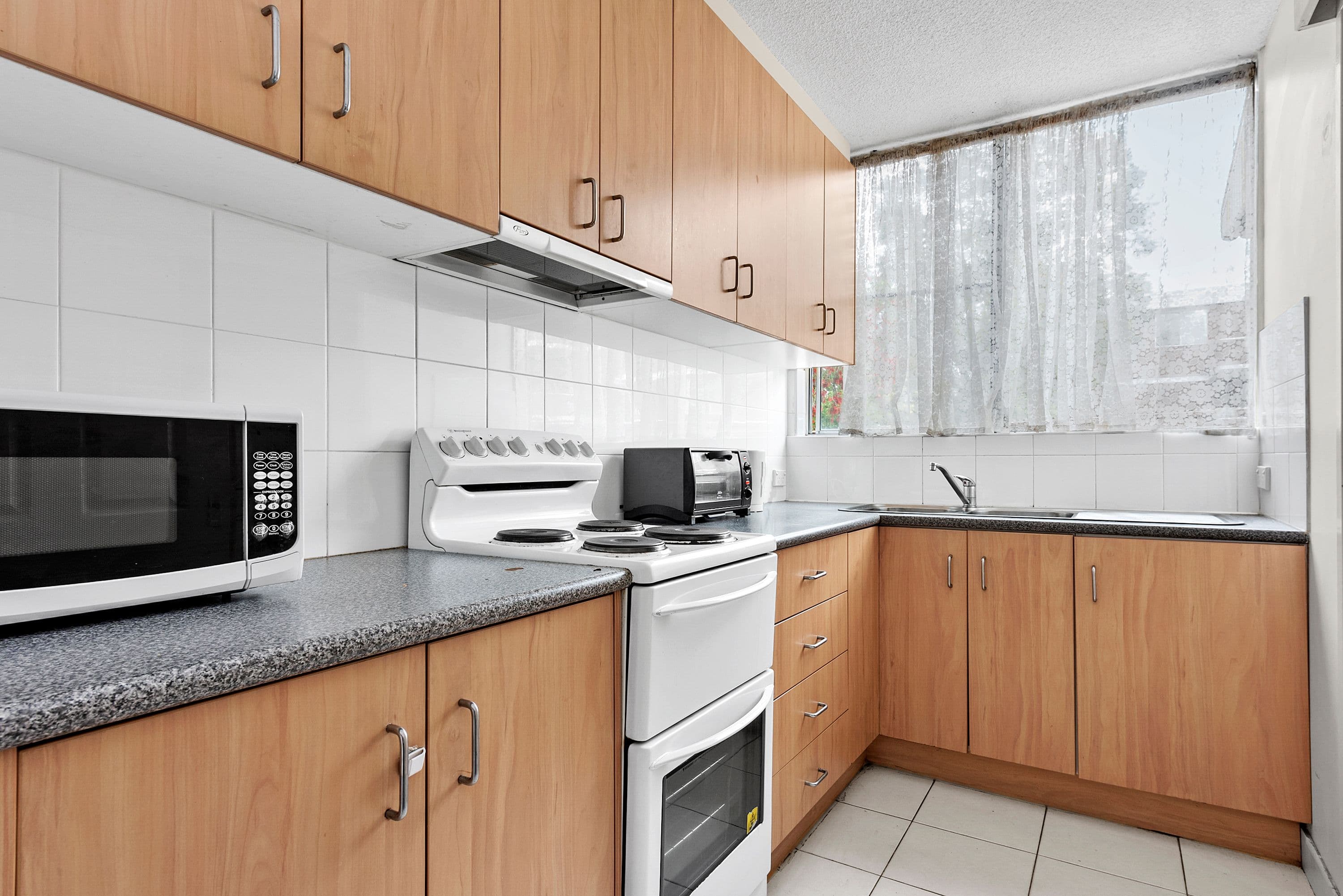 21 Edgeworth David Avenue, Hornsby NSW 2077, Hornsby - Thumbnail 3