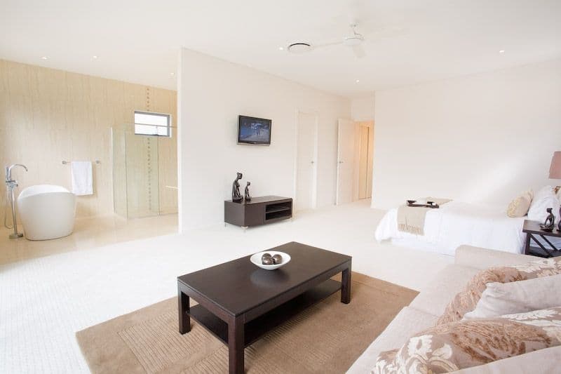 25 Alfred Street, MERMAID BEACH QLD 4218, Mermaid Beach - Thumbnail 4