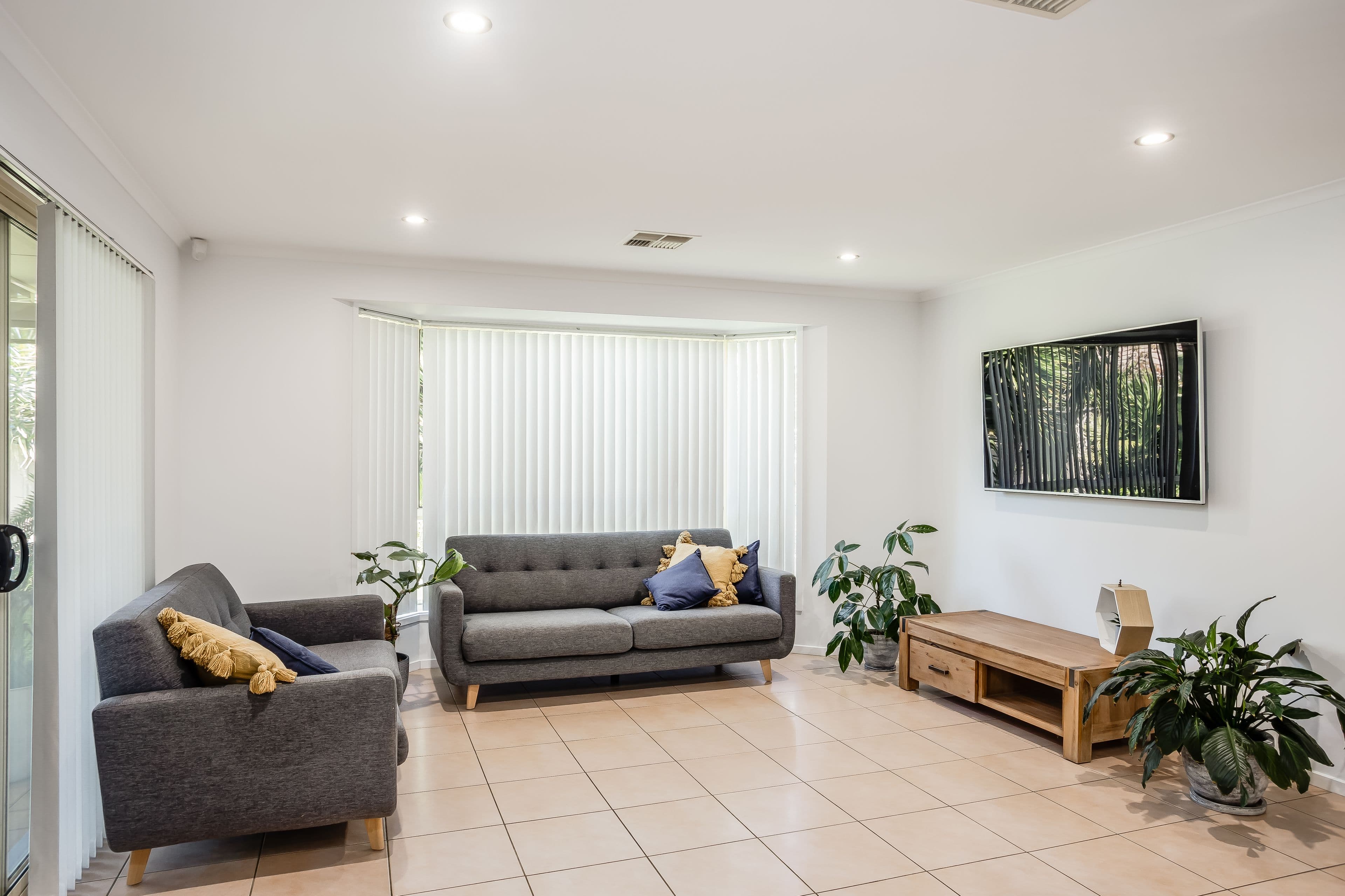 4 Leaf Street, Parafield Gardens SA 5107, Parafield Gardens - Thumbnail 4