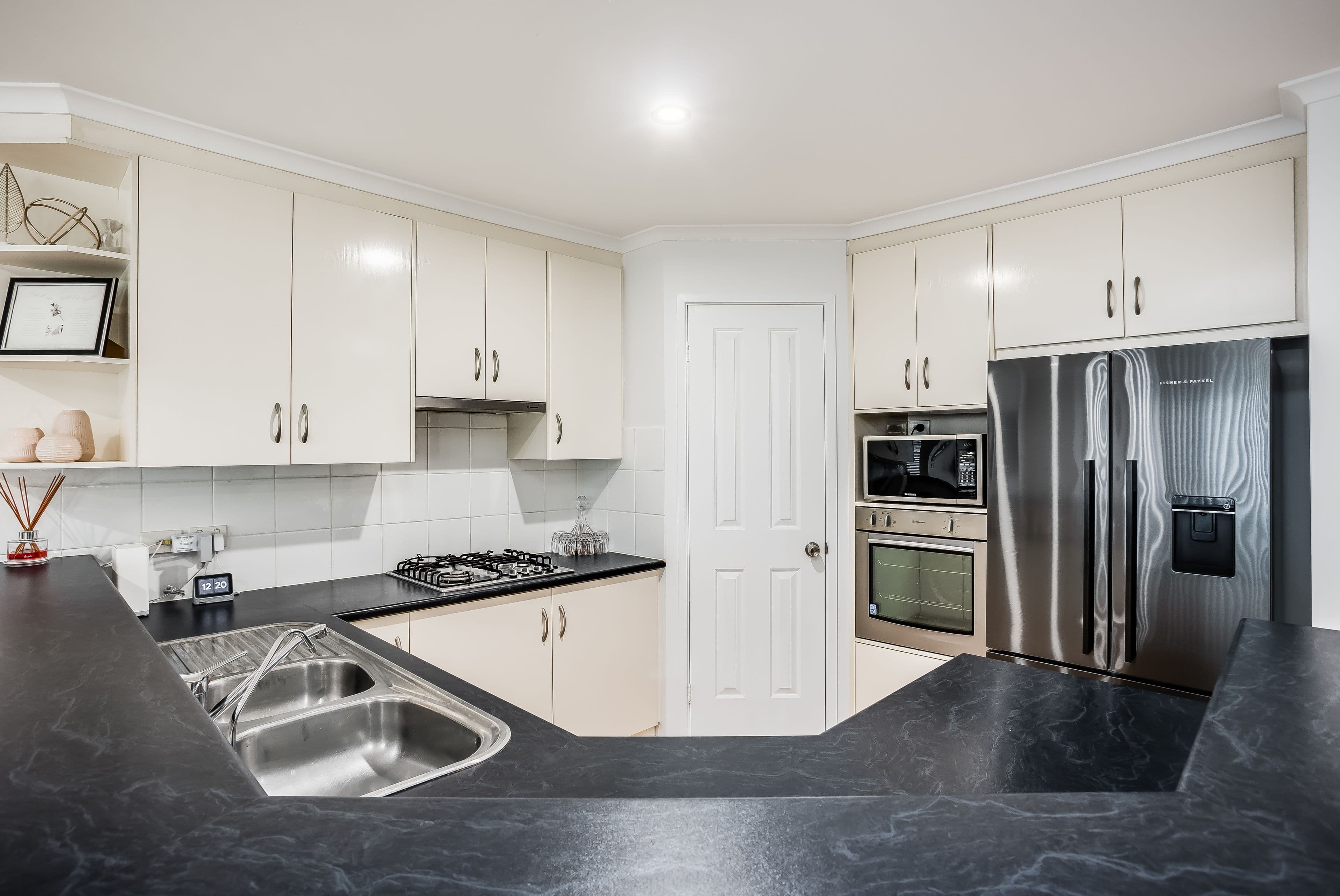 4 Leaf Street, Parafield Gardens SA 5107, Parafield Gardens - Thumbnail 7