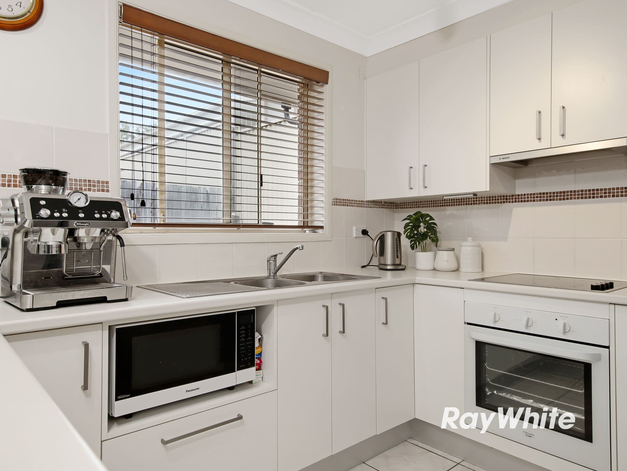 1 Banks Place, Sunshine Bay NSW 2536, Sunshine Bay - Thumbnail 2