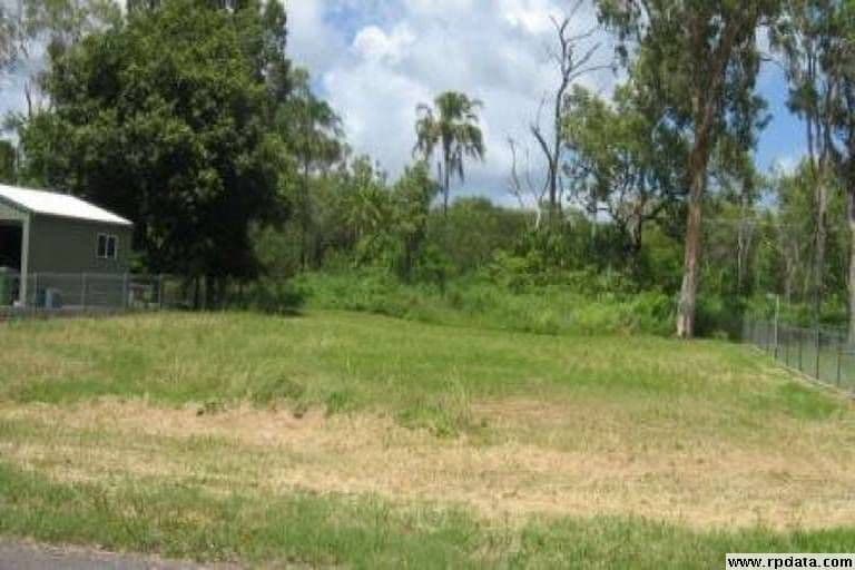 42  Whiting Court, CUNGULLA QLD 4816, Cungulla - Thumbnail 3