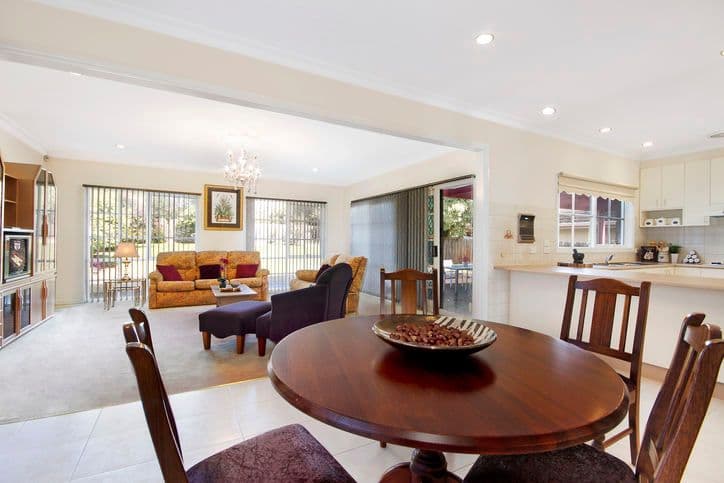 8 Abbott Street, BALWYN NORTH VIC 3104, Balwyn North - Thumbnail 3
