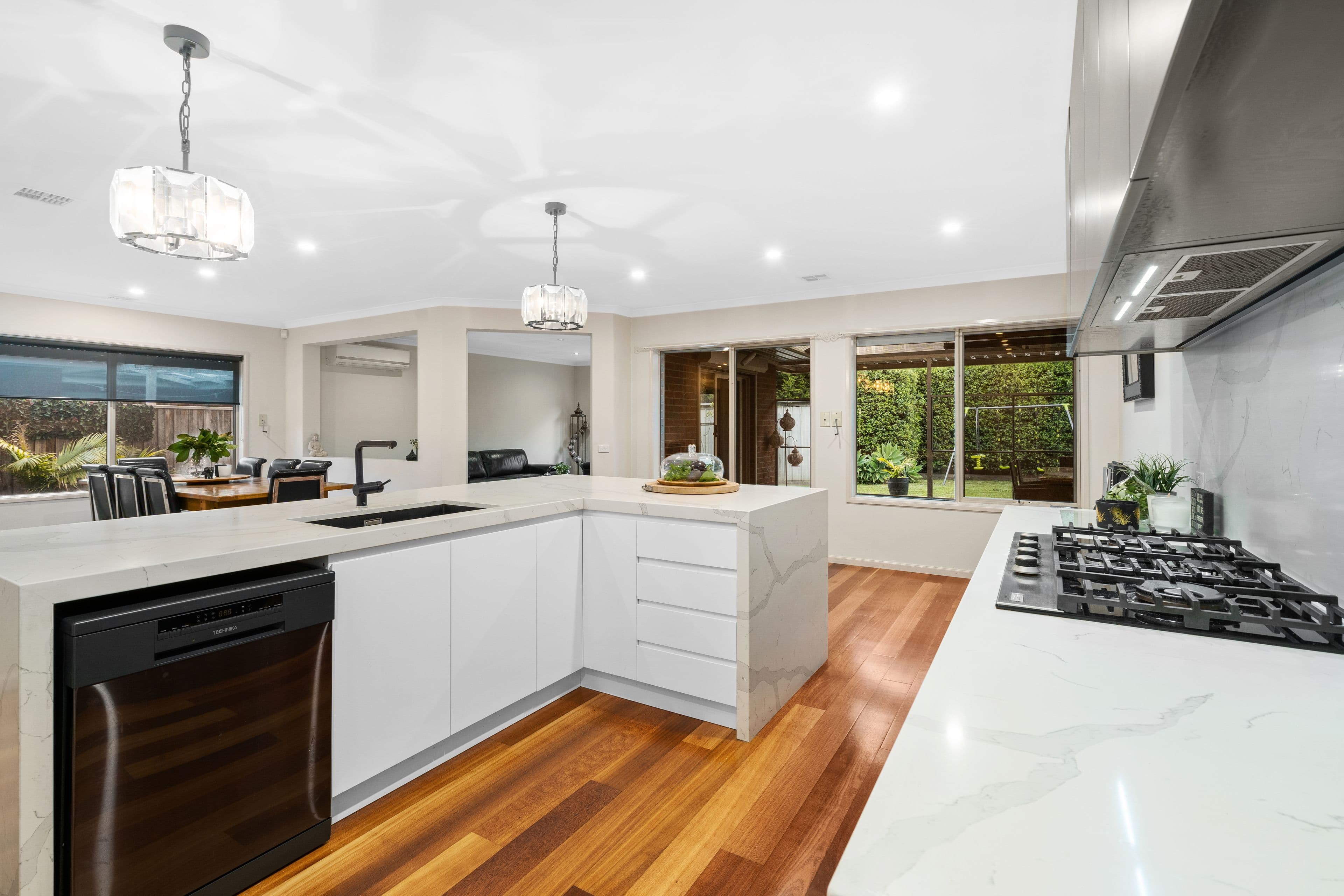 23 Bramble Crescent, Bundoora VIC 3083, Bundoora - Thumbnail 3